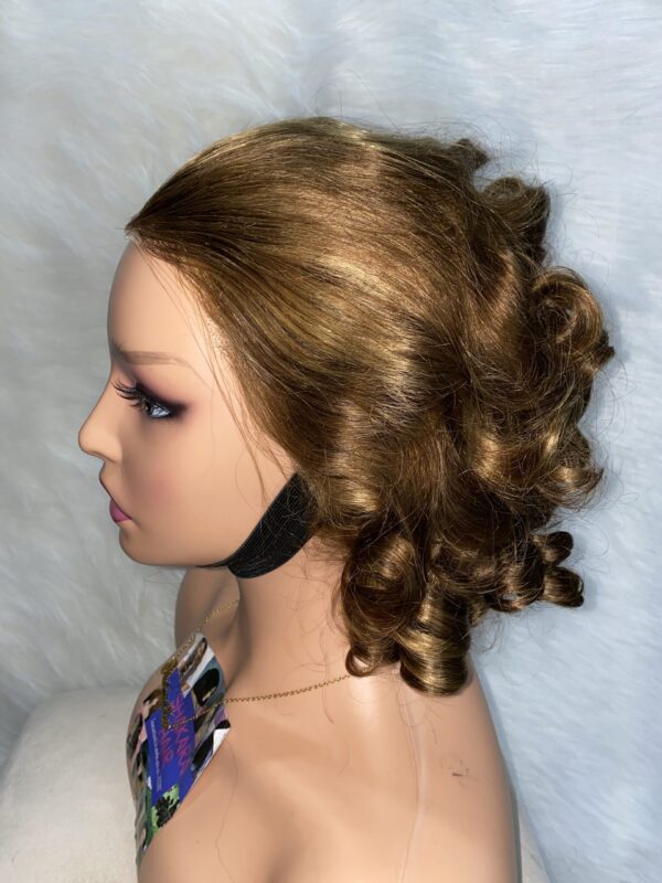 image00029 Blonde and Brown Highlights Virgin Human Hair Bouncy Wig