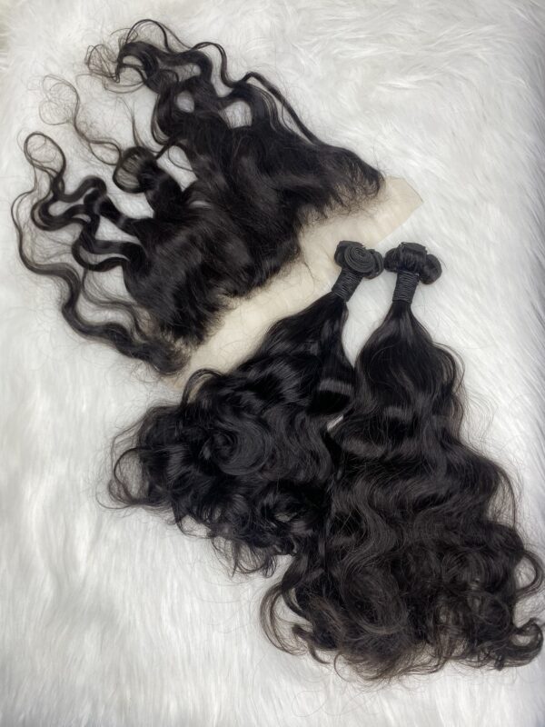 Raw donor Vietnamese SDD natural Loose wavy human hair bundles & 13x4 frontal