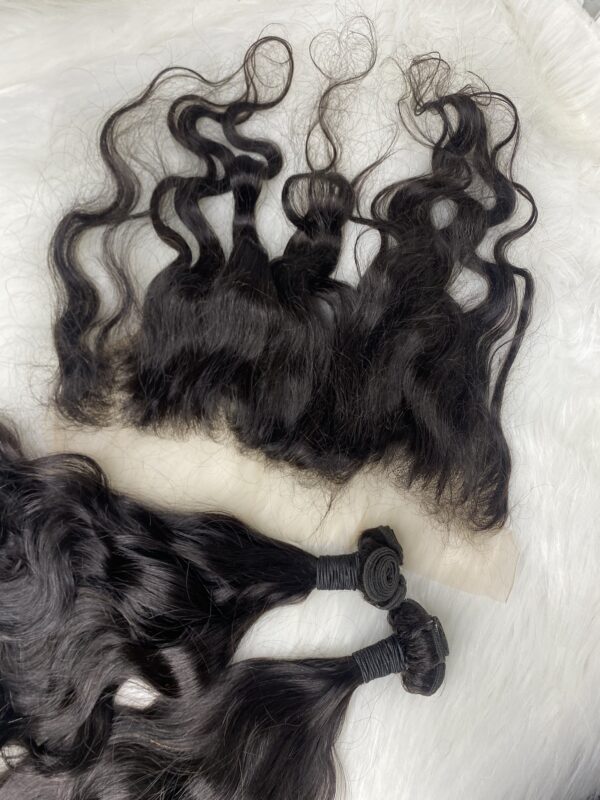 Raw donor Vietnamese SDD natural Loose wavy human hair bundles & 13x4 frontal